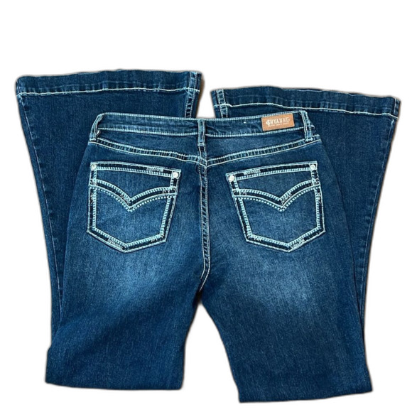 Shyanne Bootcut Flare Jeans Dark Wash Western Stitched Pockets Short 31W x 32L - Picture 4 of 7